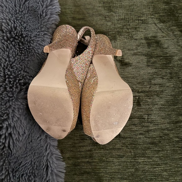 Steve Madden Glittering Gold Slingback Heels - Picture 4 of 4